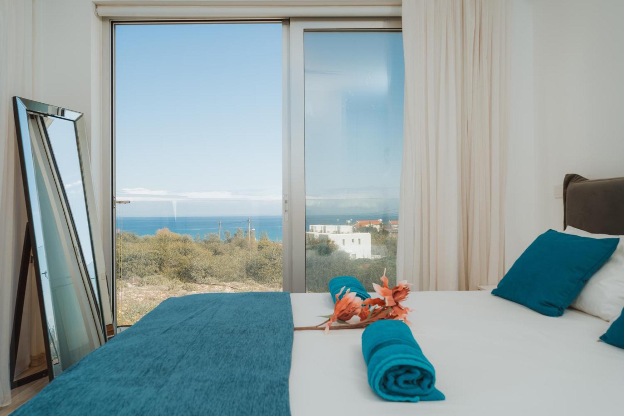 Seaside Luxury Villa Paralimni Exterior photo